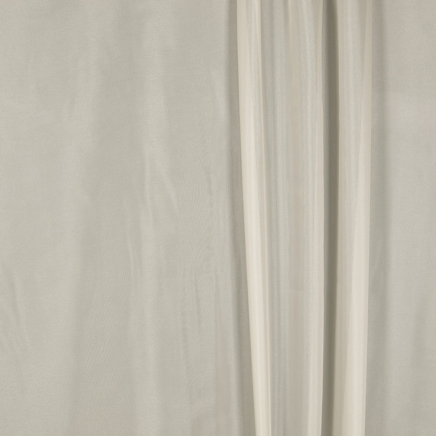Voile Dove