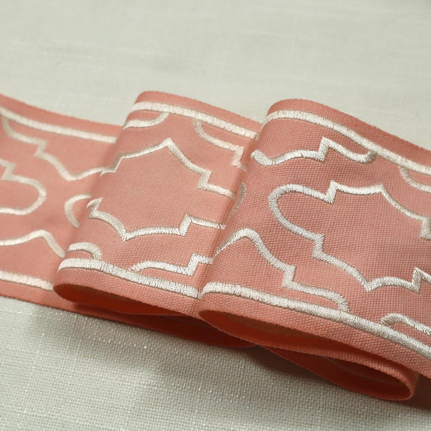Lindy Emb Tape Pink - Fabricforhome.com