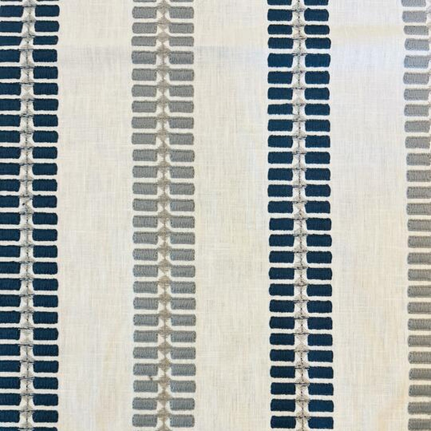 Boxed Up Delft - Fabricforhome.com