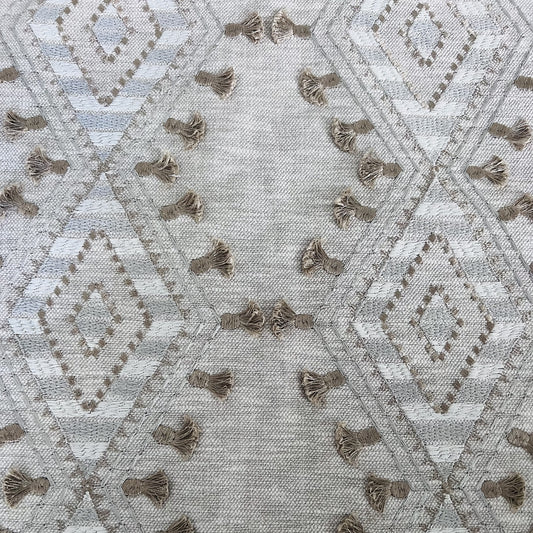 Ground Breaker Flaxen